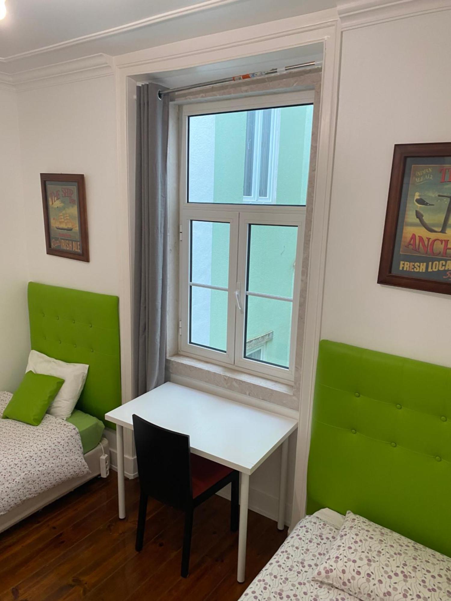Arroios - Fourth Floor Apartment Lisbon Luaran gambar