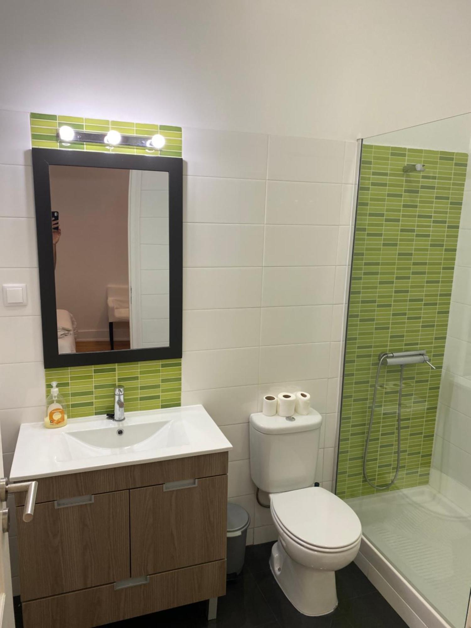 Arroios - Fourth Floor Apartment Lisbon Luaran gambar